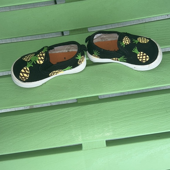 🌻 Pineapple Slides 🍍 Toddler Size 3 🛍️ Preloved - Picture 6 of 7